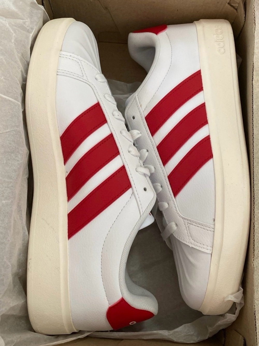 Adidas White Sneakers with Red Three-Stripes - Men’s Low-Top 8 - Picture 3 of 3